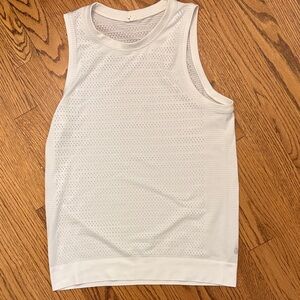 Lululemon Breeze by Muscle white tank top